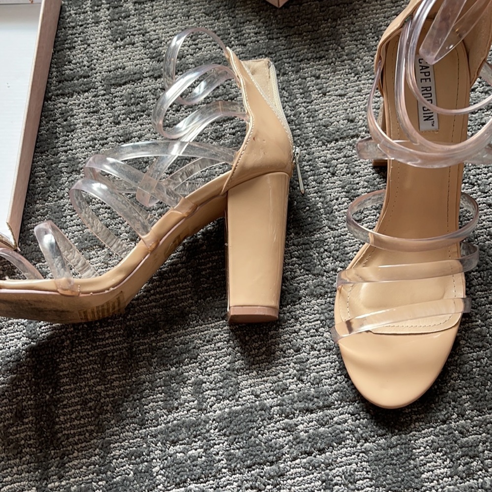 Clear strappy heels - Picture 2 of 3